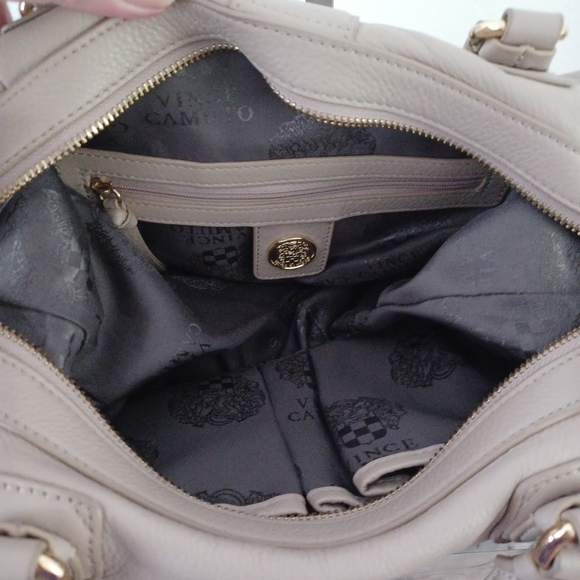 Vince Camuto Leather Unique vintage snap sides bag in taupe - Picture 6 of 8